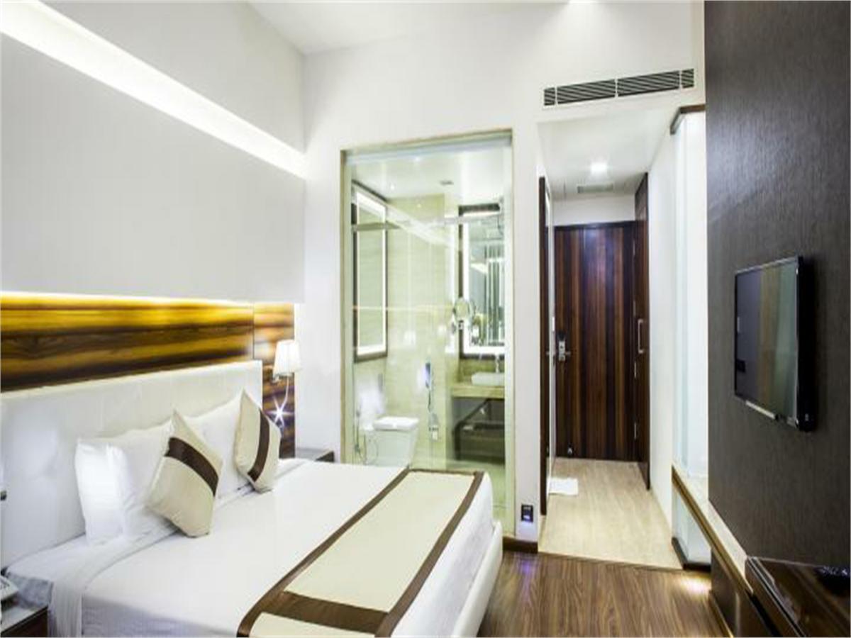 Viceroy Inn Dehradun Esterno foto